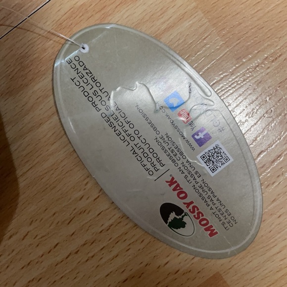 New with tags men’s Mossy oak tshirt - Picture 3 of 3